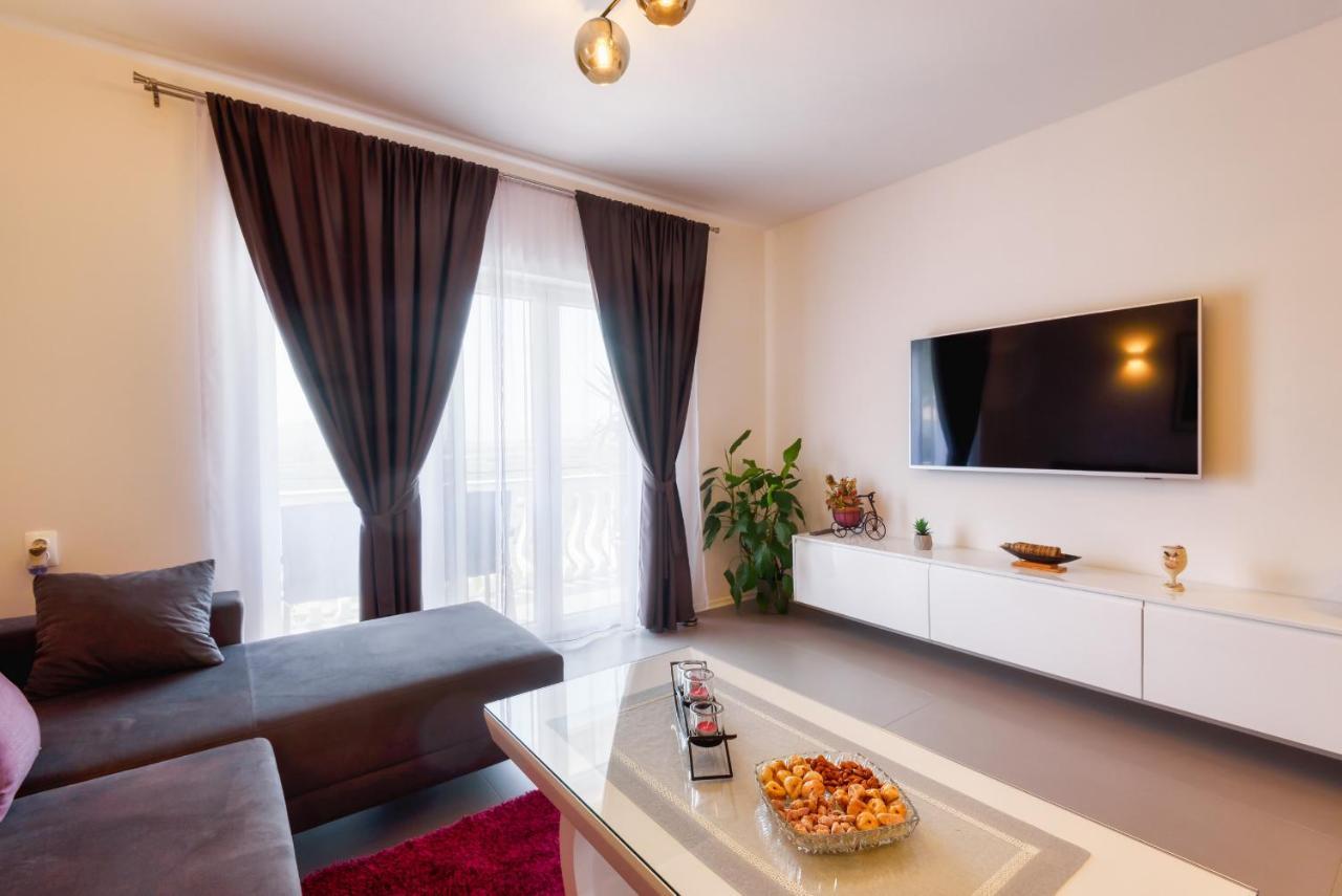 פלוצ'ה Apartment Sea Bass Neretva מראה חיצוני תמונה