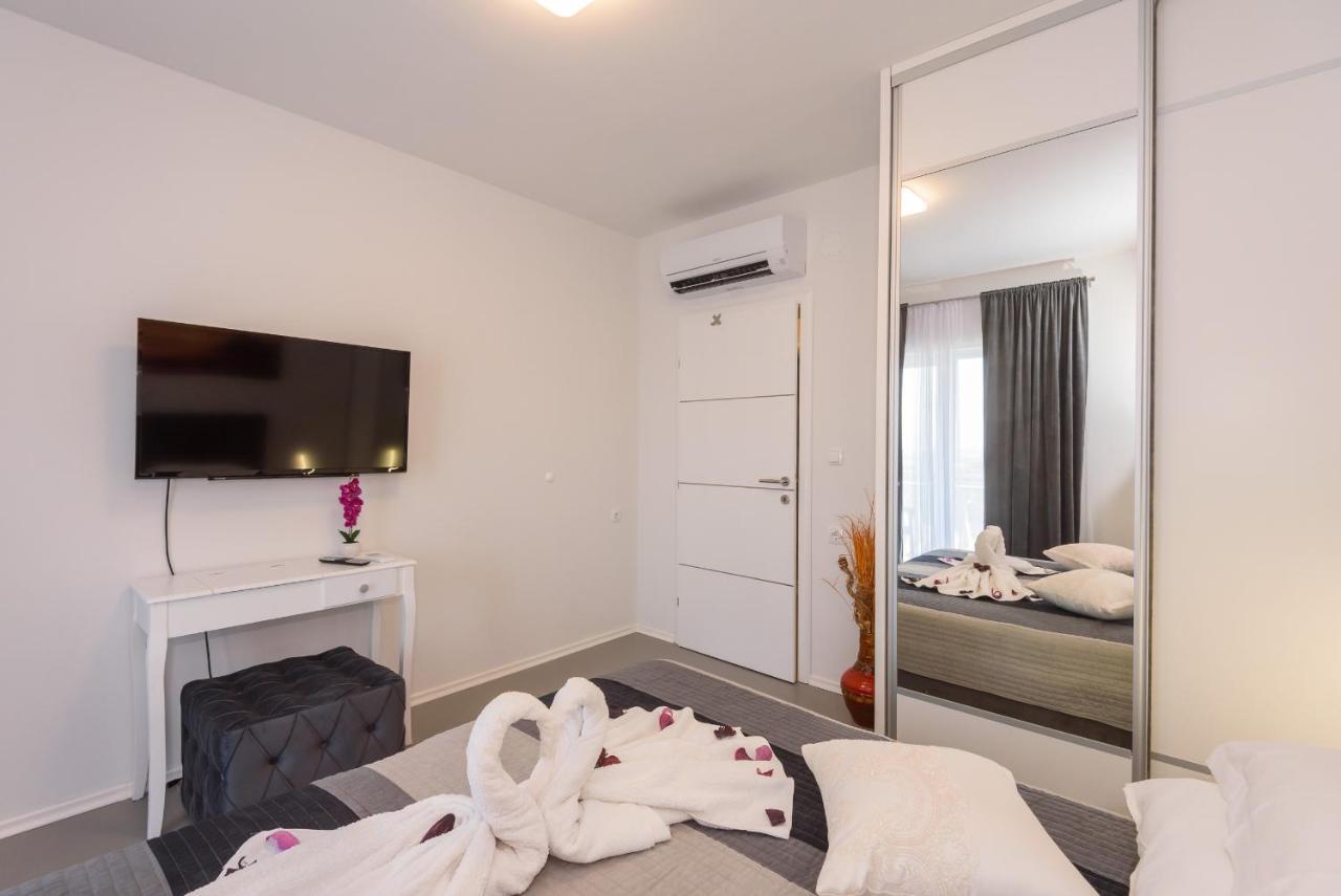 פלוצ'ה Apartment Sea Bass Neretva מראה חיצוני תמונה