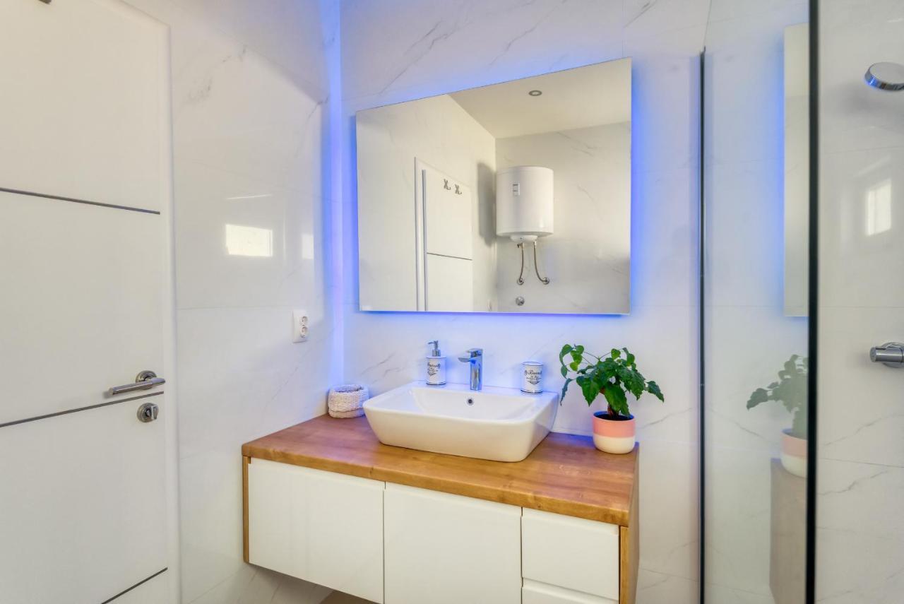 פלוצ'ה Apartment Sea Bass Neretva מראה חיצוני תמונה