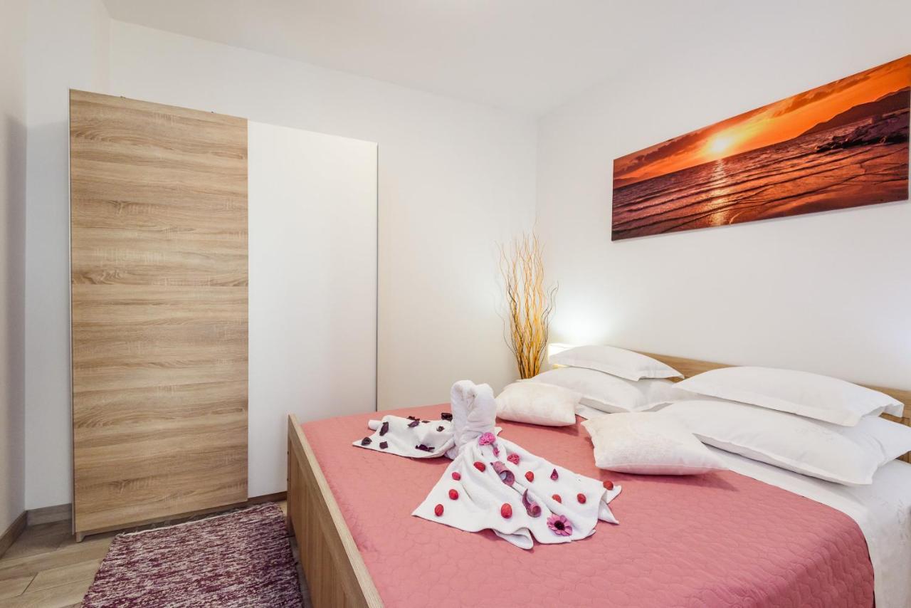 פלוצ'ה Apartment Sea Bass Neretva מראה חיצוני תמונה